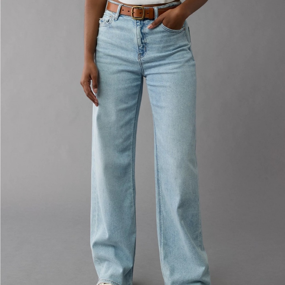 AE Dreamy Drape Stretch Super High-Waisted Baggy Wide-Leg Jean